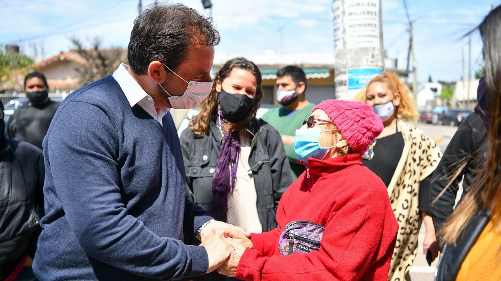 Sujarchuk recorrió la puesta en valor de la Plaza Belgrano de Garín