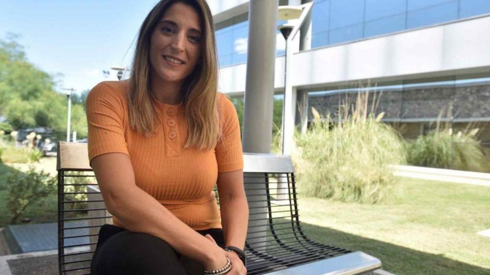 Una propuesta anticapitalista para elevar el salario mínimo a $100.000