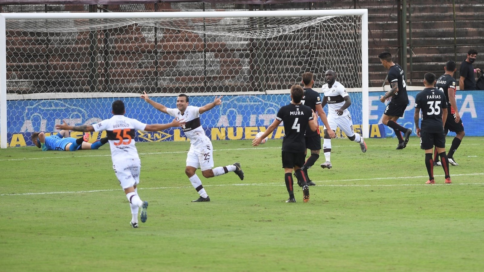 Platense perdió con Colón en Santa Fe
