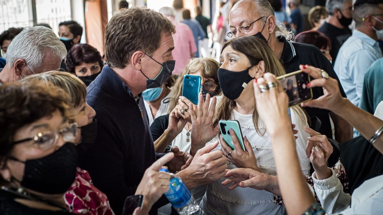 Santilli: “Estos dos años fueron muy dolorosos para los argentinos y es hora de cambiar”