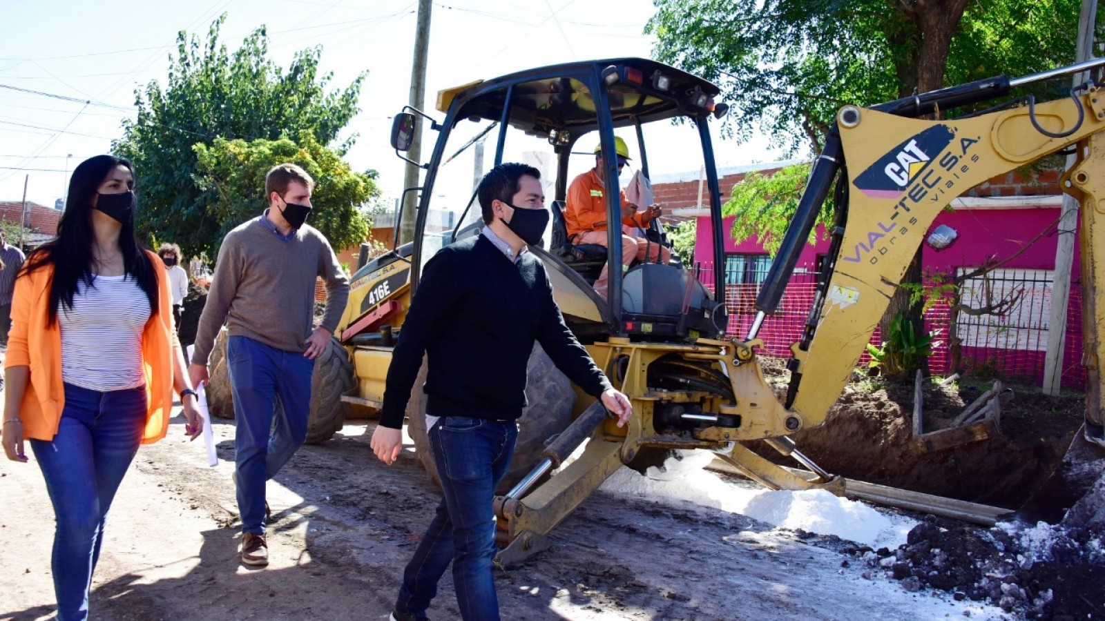 Nueva obra de pavimentación en Villa de Mayo