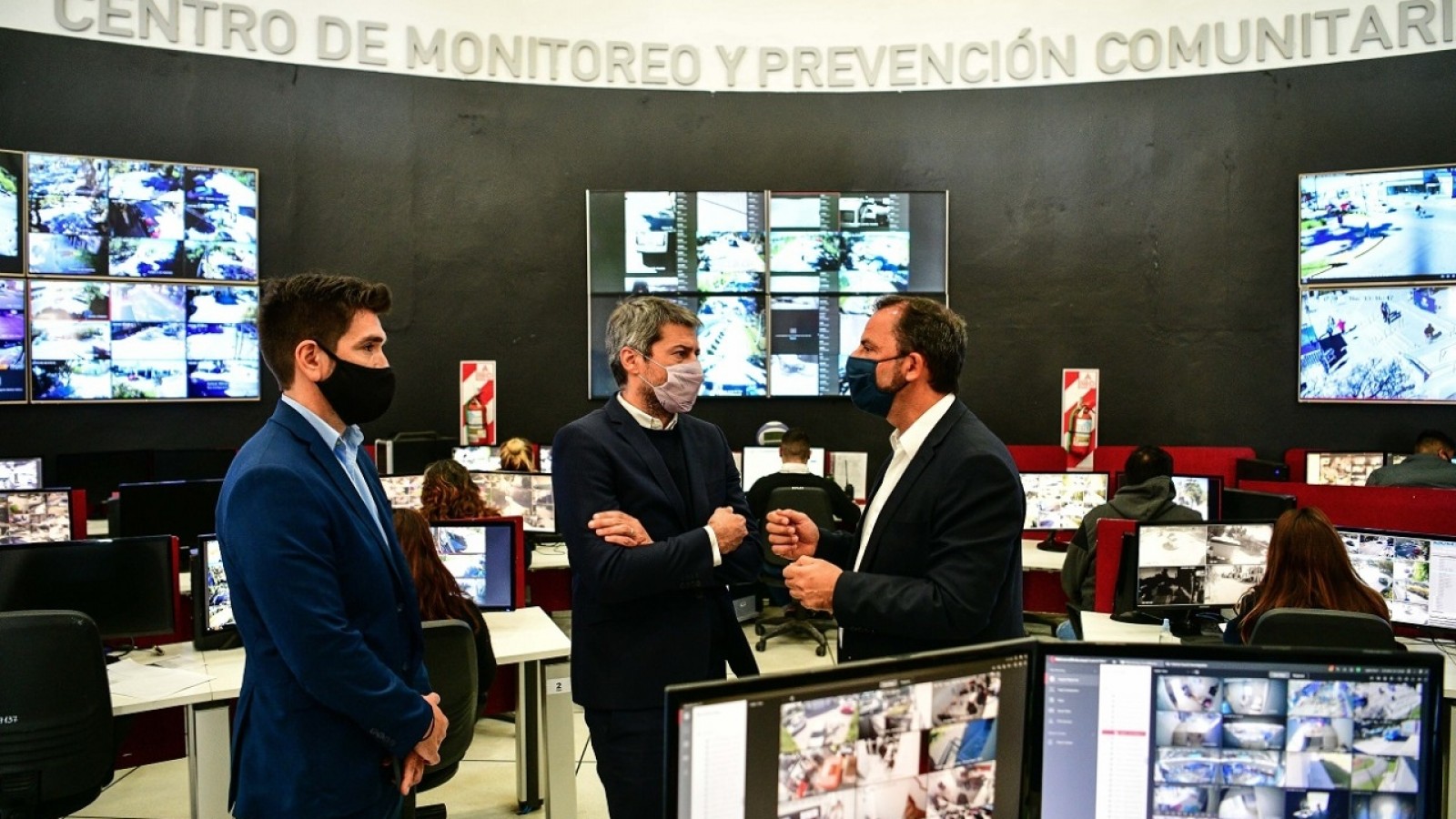 Sujarchuk y Lammens recorrieron Escobar y supervisaron los trabajos del programa "Clubes en Obra"